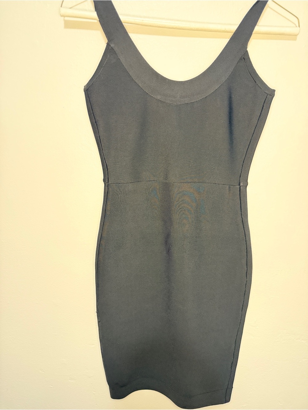 BCBGMAXAZRIA Black Scoop Neck Bandage Bodycon Mini Dress XXS
